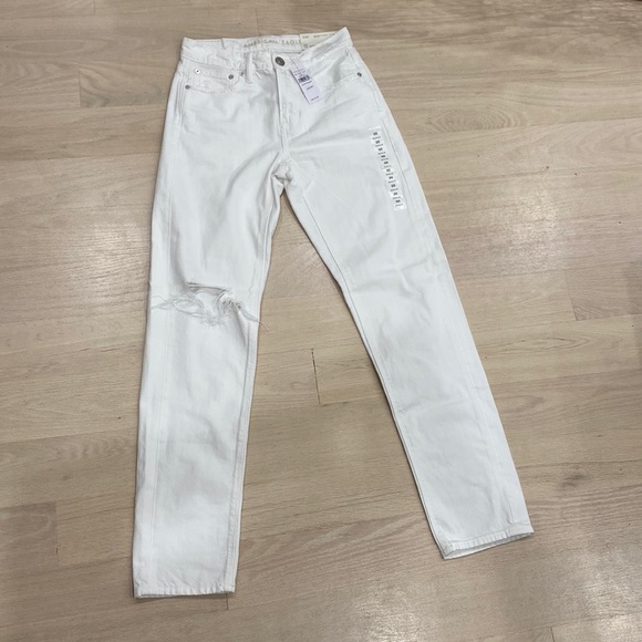 American Eagle Outfitters Jeans Nwt American Eagle White Jeans 9s